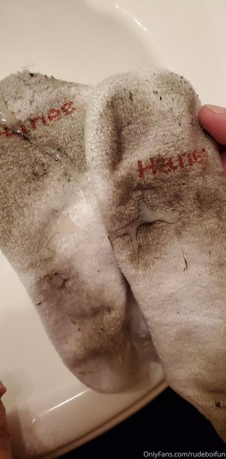 rudeboifun star naked picture