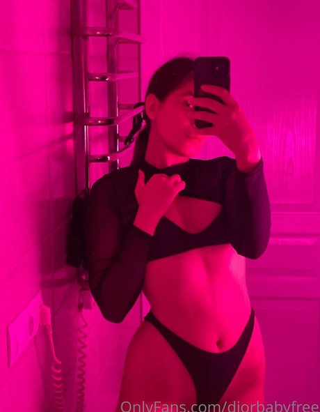 diorbabyfree best star photos