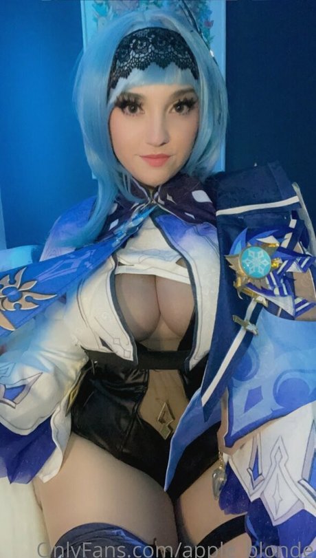 apple blonde high quality star pics