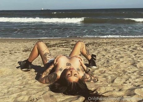 Emona model pornographic pic