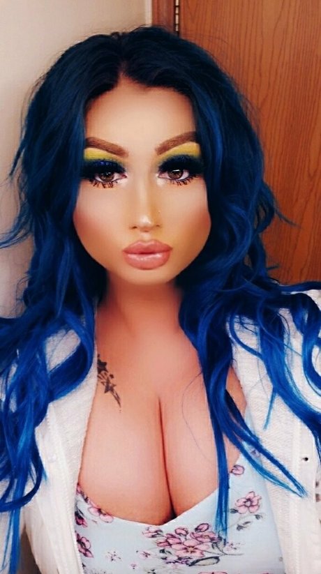 vanessawells model perfect galleries