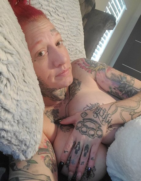 ChrystalNevius nude model pictures