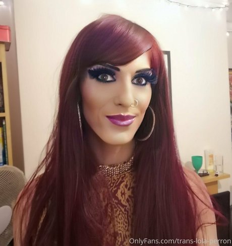 trans lola perron xxx pornstar pictures