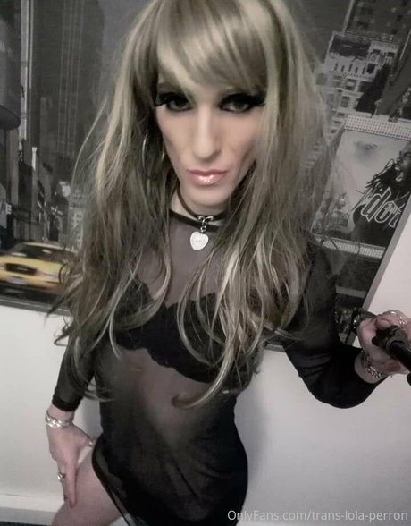 trans lola perron nude star pictures