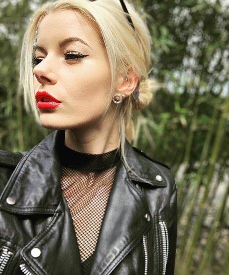 Honeybabesugarpiie top actress photo