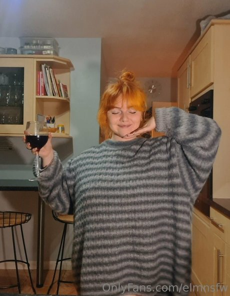 elmnsfw sexy model picture