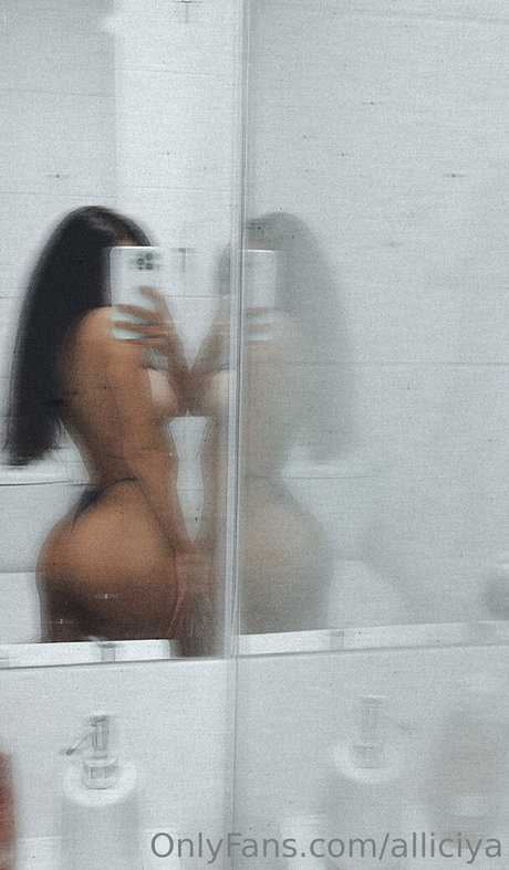 alliciya best pornstar images