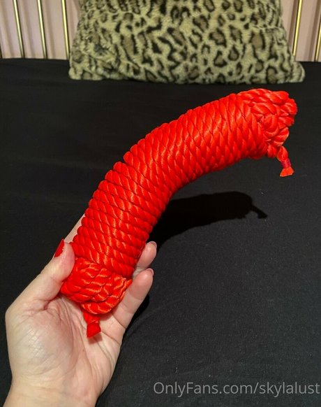 hquinn la star naked pictures