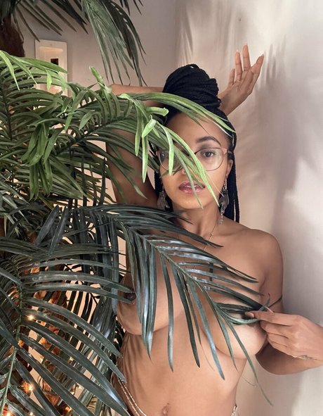 anyaivy sex pornstar image