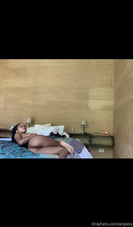 anyaivy pornstar hd photo