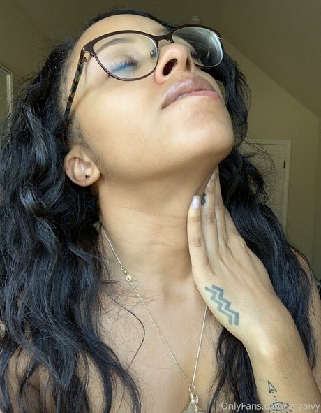 anyaivy model nice galleries