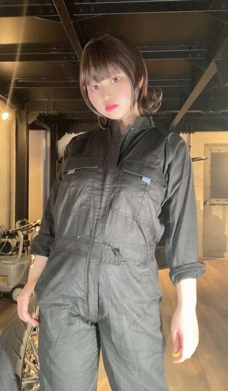 Calpas oishiiii model exclusive picture