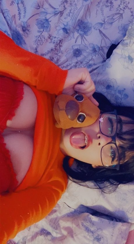 Feh Mark nice model photo