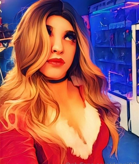 danni92 top star photo