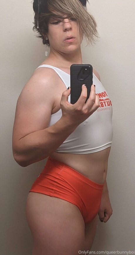 queerbunnybabe Profile pic