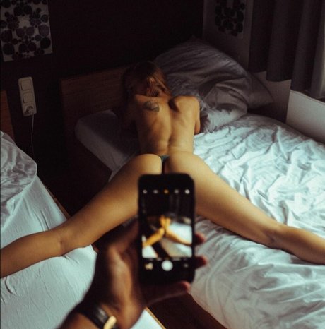 Katha Aomodels adult actress picture