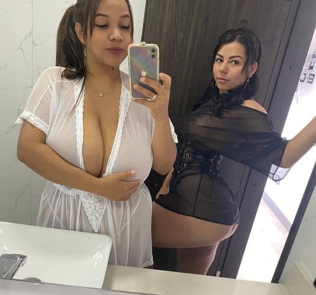 Isa Gomez star perfect archive