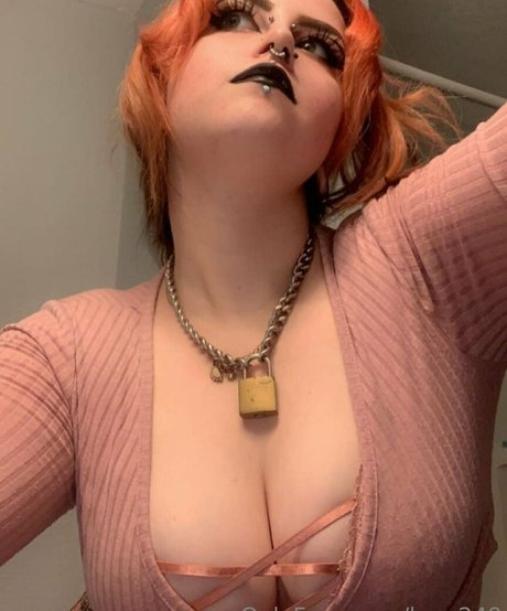 lynn249 model naked galleries