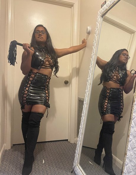 punzwithbunz free model pic