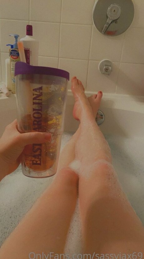 sassyjax69 art star img