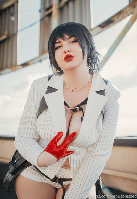 venusblessed pornographic actress image