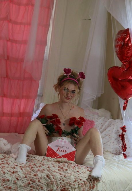 Kittycourty adult actress archive