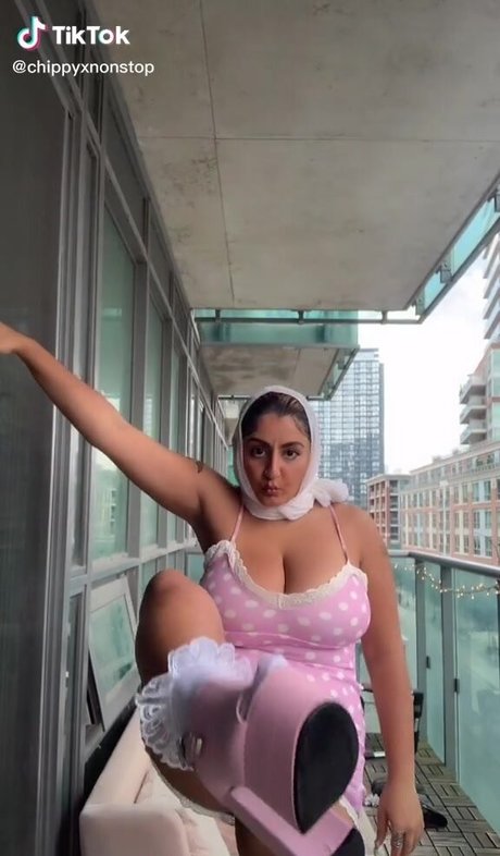 chippynonstopof hot actress pic