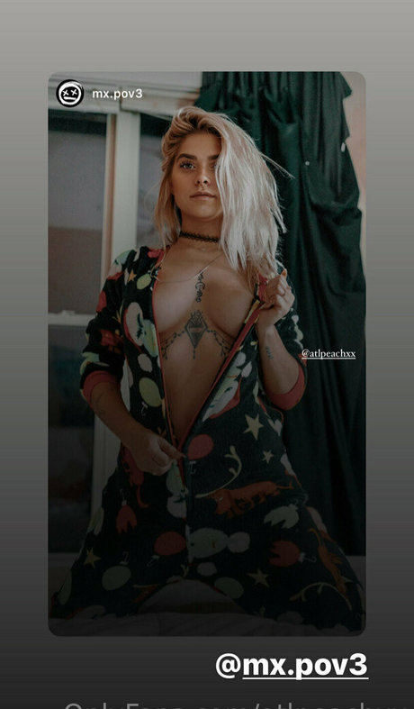 Atlpeachxx top model gallery