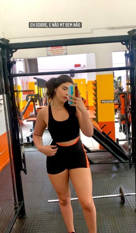 Christina Cleon perfect actress pictures