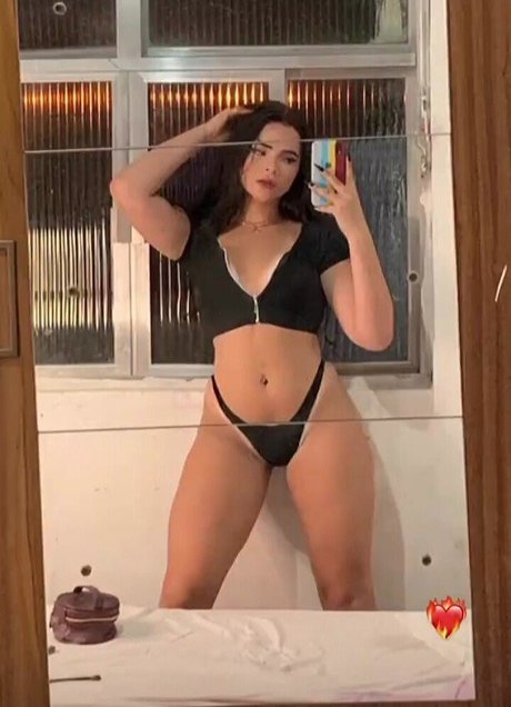 Christina Cleon perfect pornstar pictures