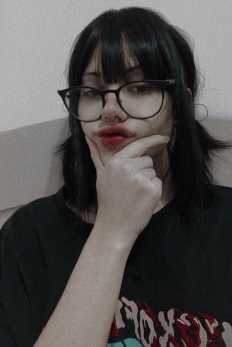 Asttaroth nice model pics