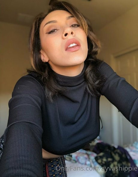 ayvashippie actress photos