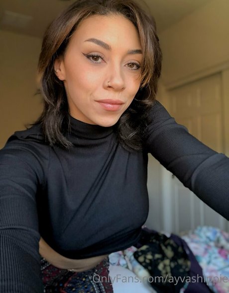 ayvashippie pornstar nudes gallery