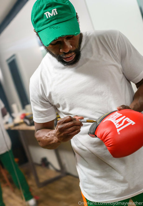 floydmayweather pornographic actress pictures