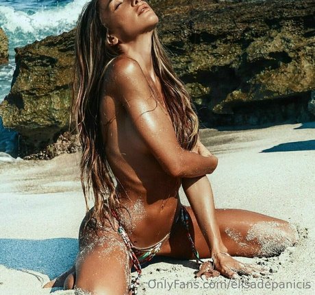 Elisa De Panicis star hot photo