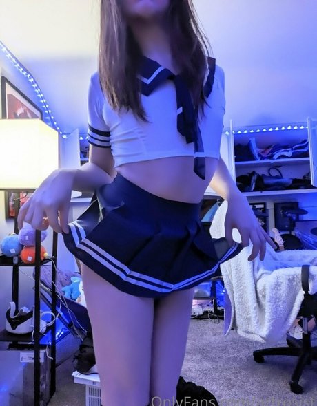 aztrosist nude model galleries