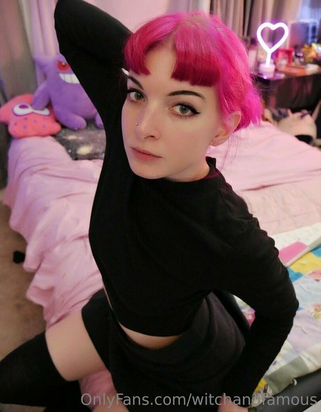 witchandfamous pornstar nude galleries