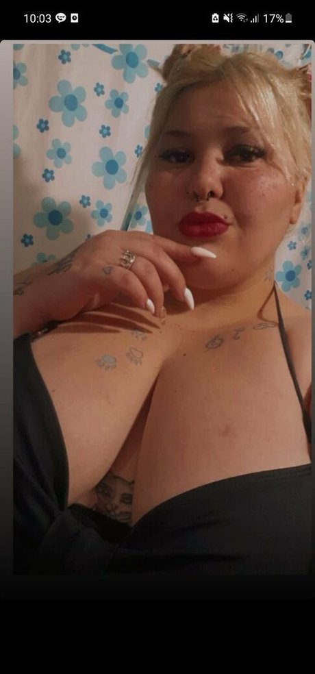 luianaxxx model xxx picture