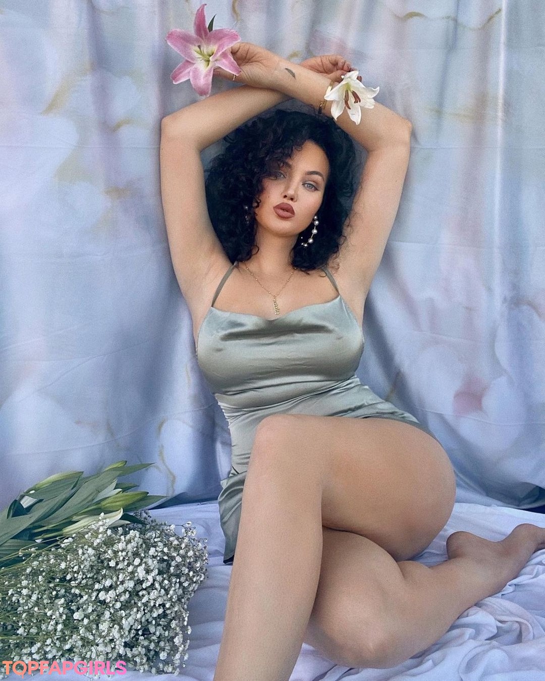 Natalie Halcro model sexy archive