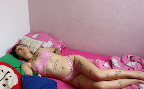 ichhabedasgeld pornstar pretty photos