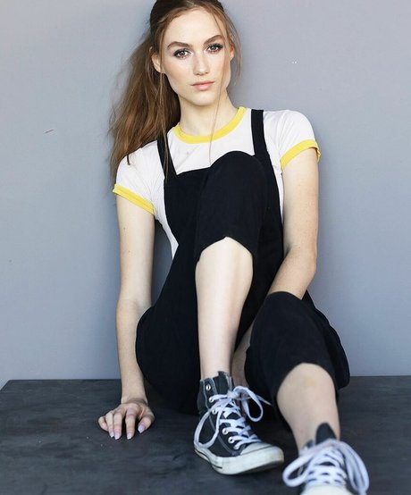 Madison Lintz art actress pictures