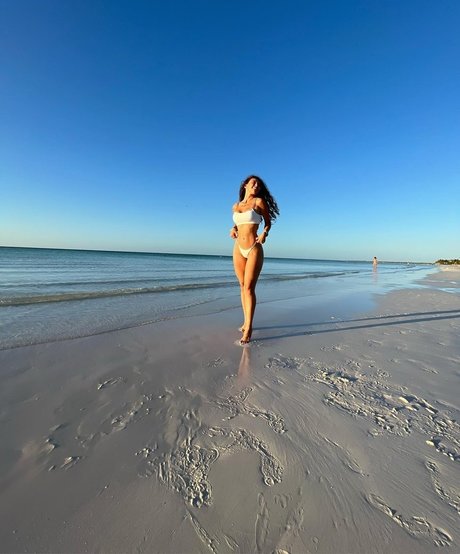 Stephani Valadez star nudes picture