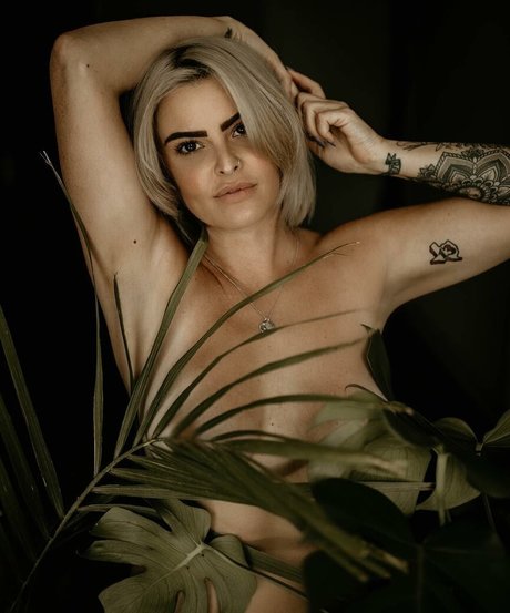 Natalie Rose model porn gallery