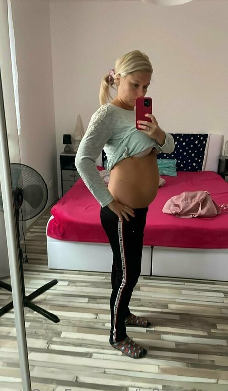 inflationstar pornographic actress img