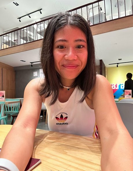 alpswander adult model images