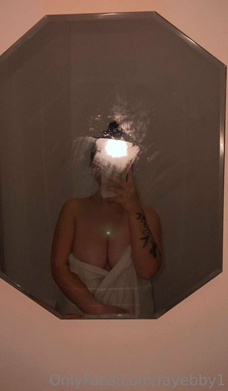 fayebby1 pornstar hot pic