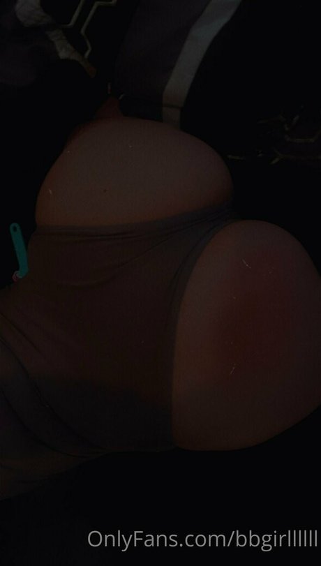 urfavslxtt model beautiful pictures