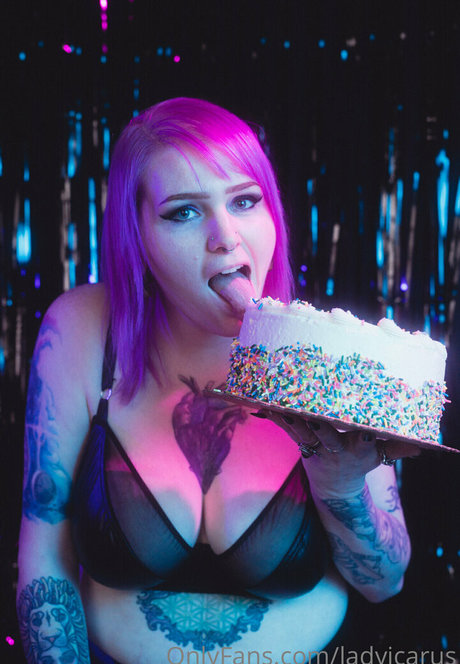 ladyicarus erotic pornstar image