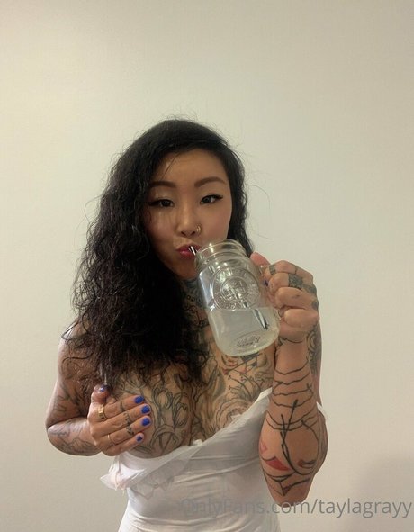 TaylaGrayy star exclusive picture