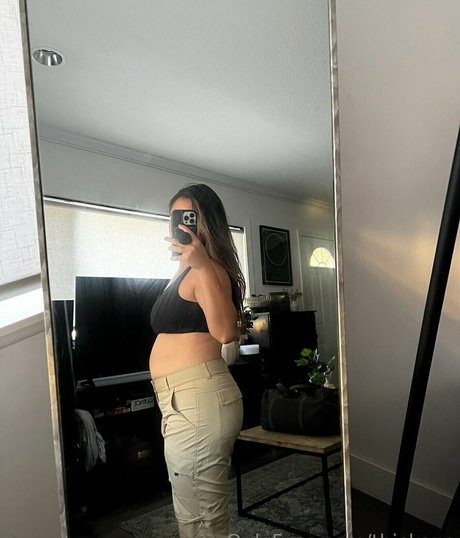 ThickAzn model porn gallery